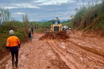 Ituri/RN27 : L’ORC à pied d’œuvre entre Lopa et la cité Jina malgré la pluie