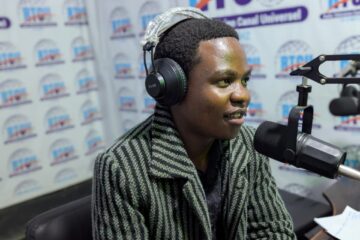 Ebola en RDC : « La baisse des cas n’exclut pas de nouvelles contaminations », le journaliste DjoDjo Djamba appelle à ne pas baisser la garde