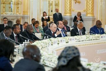 Guerre en RDC: A Moscou, Félix Tshisekedi appelle au soutien de la Russie